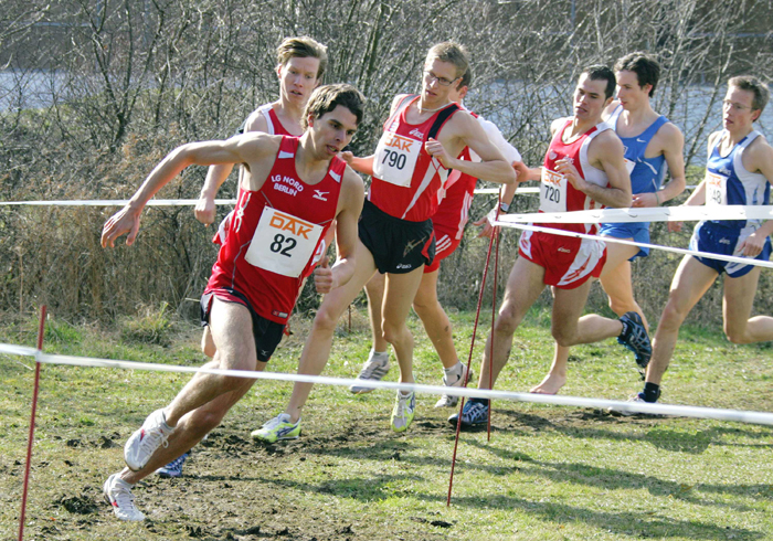 a picture called deutsche crossmeisterschaften ohrdruf 2007 003 should be here...