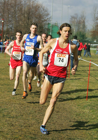 a picture called deutsche crossmeisterschaften ohrdruf 2007 007 should be here...