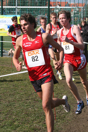 a picture called deutsche crossmeisterschaften ohrdruf 2007 009 should be here...