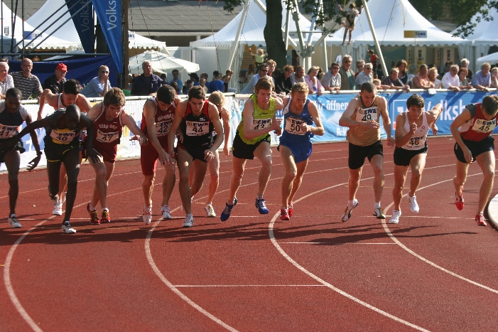 a picture called German Meeting Cuxhaven 2007 Bild 06 should be here...