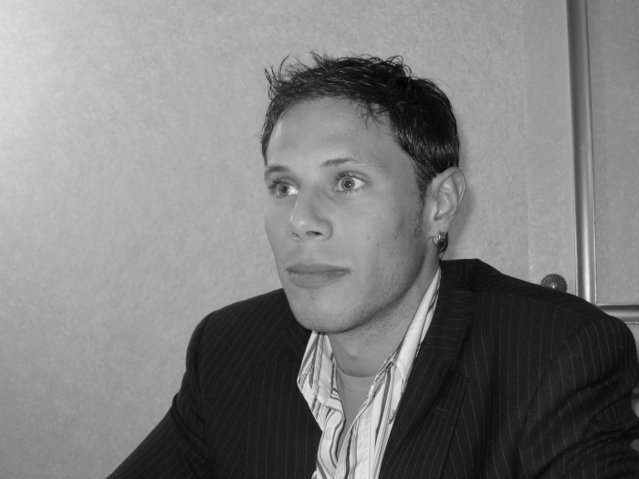 a picture called IMG 0079 klein should be here...