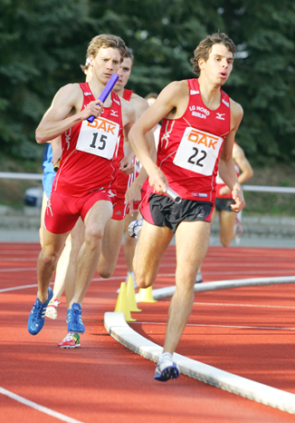 a picture called deutsche staffelmeisterschaften zeulenroda 2007 003 should be here...