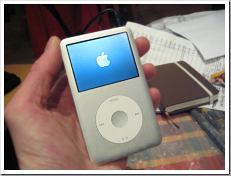 frozen-ipod-in-vuokatti